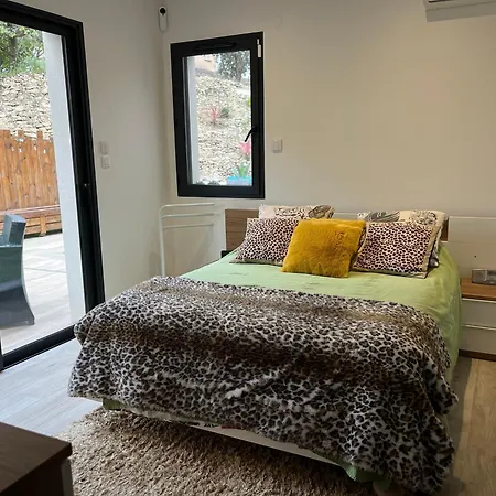 Guest house Havre De Paix Et Luxe En Drome Provencale Saint-Restitut
